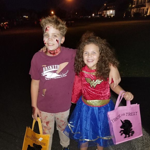 Meet your Posher, Kim - Picture 1 of 1